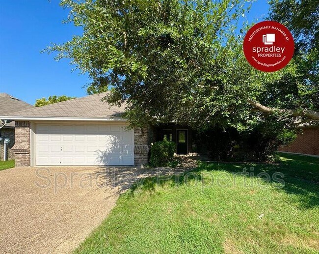 Photo - 4504 Canyon Ridge Dr House