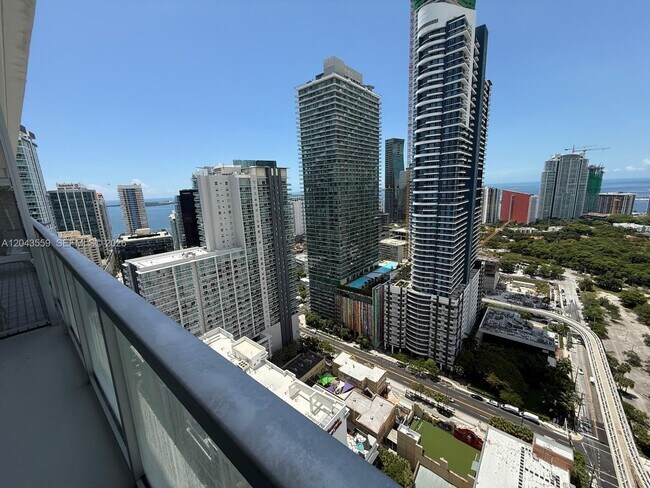Photo - 79 SW 12th St Unit 3702-S