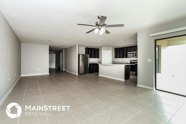 Photo - 163 Violet Ct