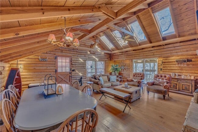 Photo - 3615 Lodgehaven Dr