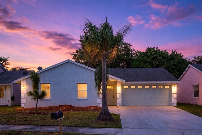 Building Photo - 5213 Blueberry Hill Ave