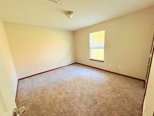 Photo - 1108-1110 Willow Unidad 1110 Willow