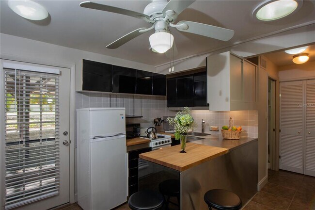 Photo - 1631 Bonita Ln