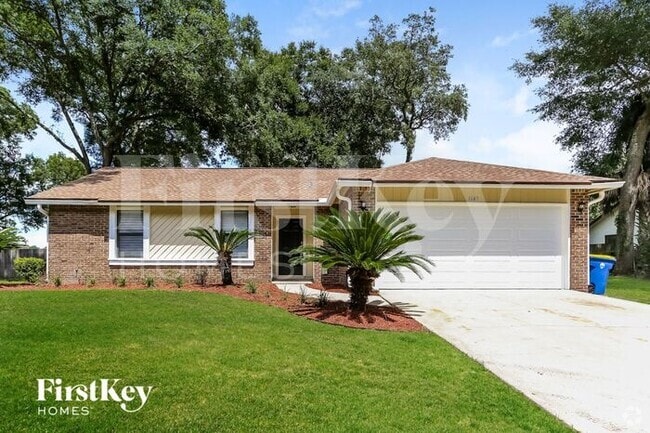 Building Photo - 1645 Ponderosa Pine Dr E Rental