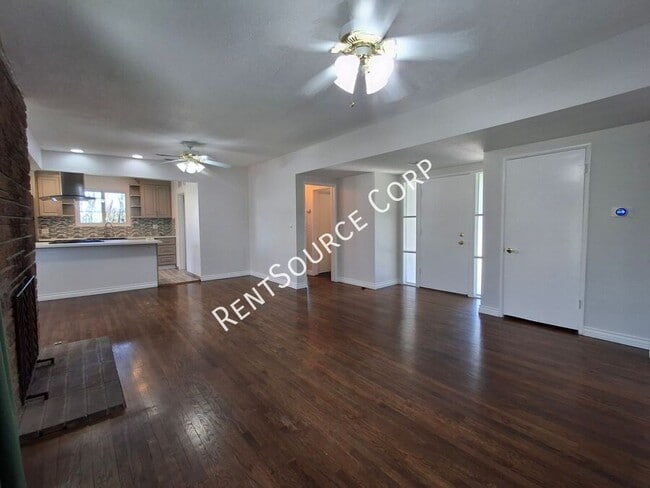 Photo - 10059 McLennan Ave.