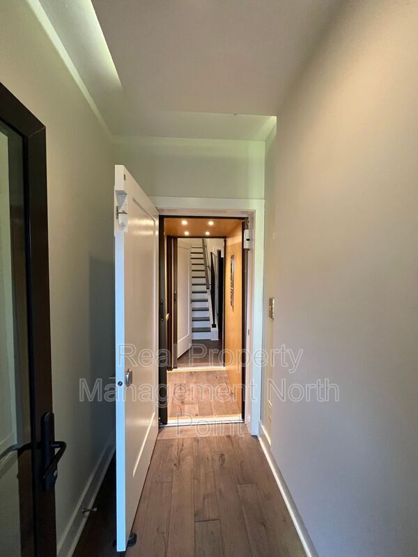 Photo - 111 Birch St