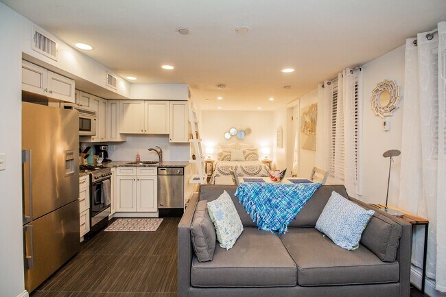 22 Hancock St Unit 102