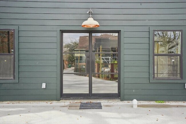 Photo - 1410 Elliott St Unit A