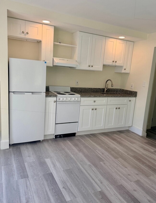 Photo - 83 Main St Unit 3A