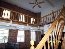 Photo - York County Jail Apts
