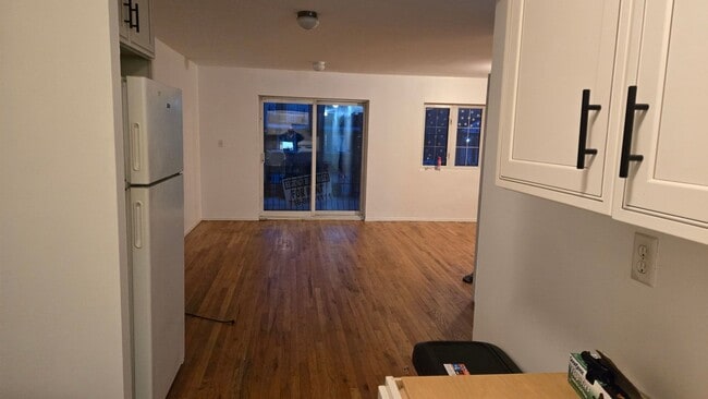 Photo - 155-39 78th St