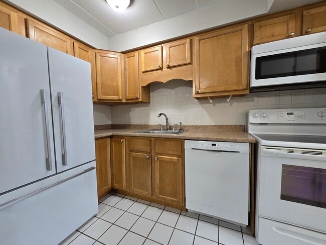 Photo - 7740 Harvard St Unit 3A