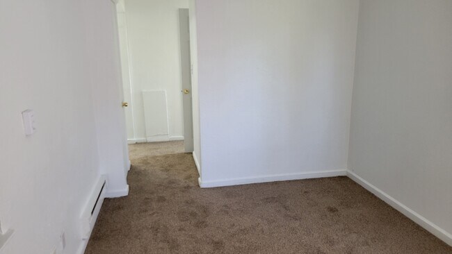 Photo - Torrey Hill Apartments