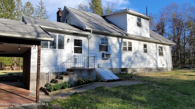 Photo - 97 Ruby Rd