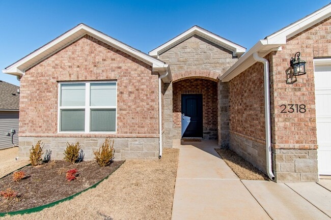 Photo - Well-Kept 4-bedroom 2 bath Home in Lowell! GREAT Location!