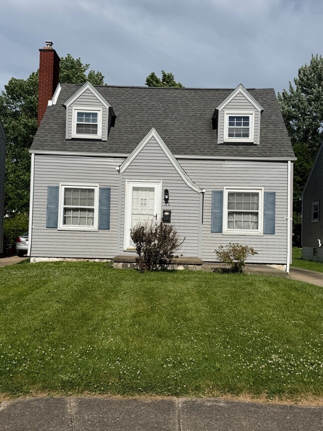 Building Photo - 51 N Dunlap Ave