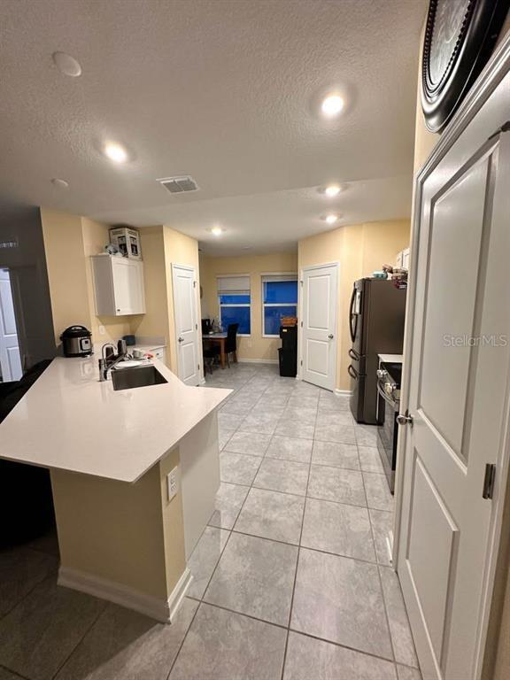 Photo - 684 Sand Pne Ln