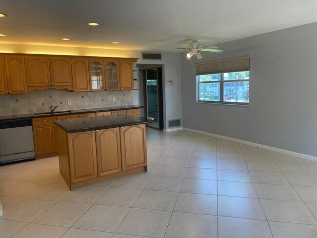 Photo - 603 Brittany M Condo Unit 603