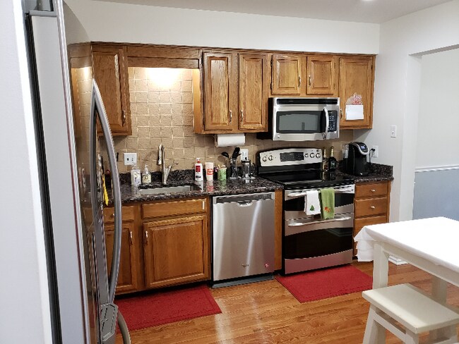 Photo - 1187 Heyward Rd
