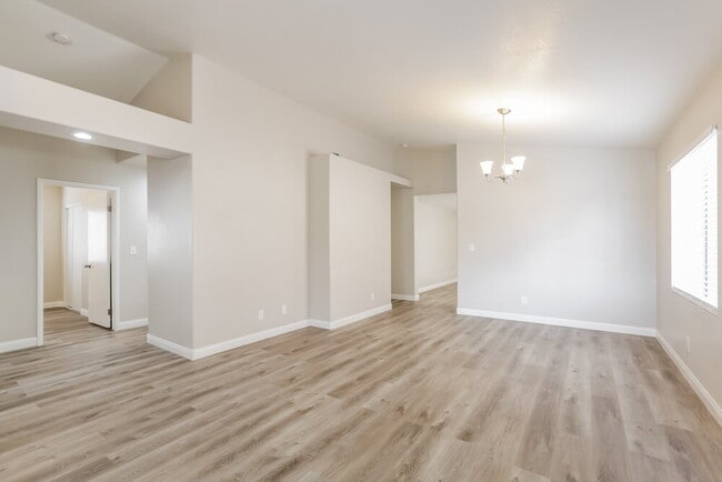 Photo - 7680 Beverly Hills Dr