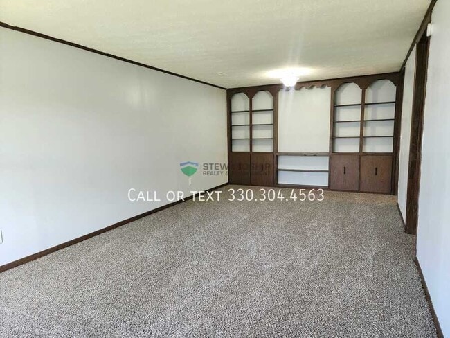 Building Photo - 930 N Ella St Unit 27 Rental