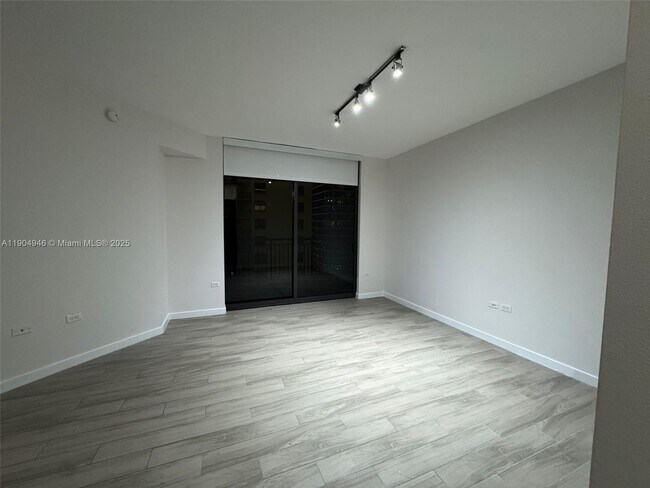 Photo - 999 SW 1st Ave Unit 2901