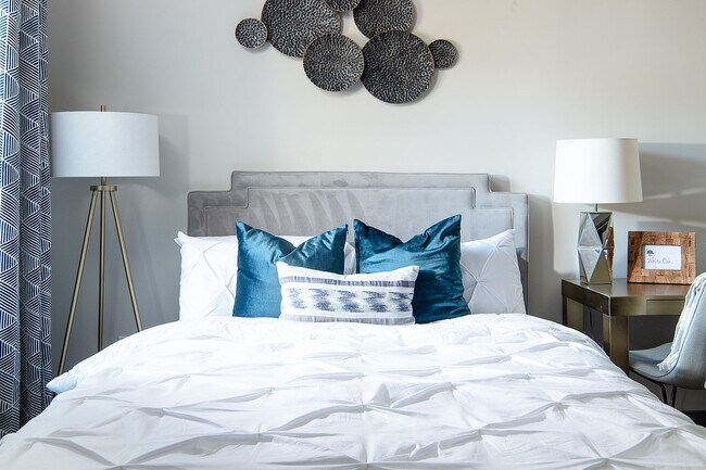 One White Oak Apartments