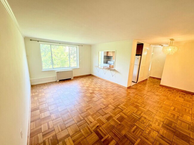 Building Photo - 4100 W St NW Rental