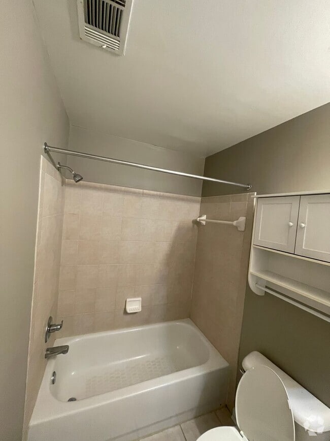 Building Photo - 06-204 Tennoppzone Unit 06-204 - A Rental