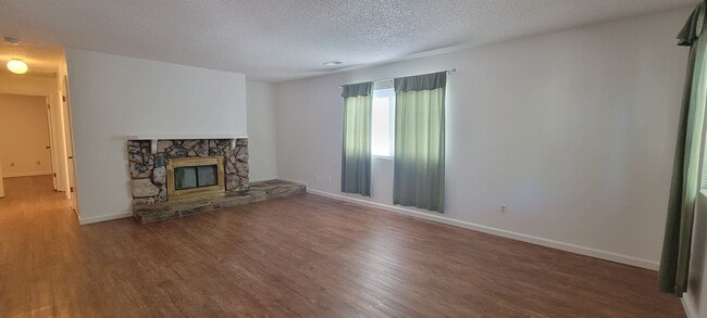Photo - 2 Bedroom Condo Near Sacramento River Trail