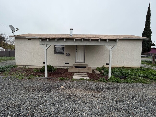 Building Photo - Cute home for rent in Exeter!