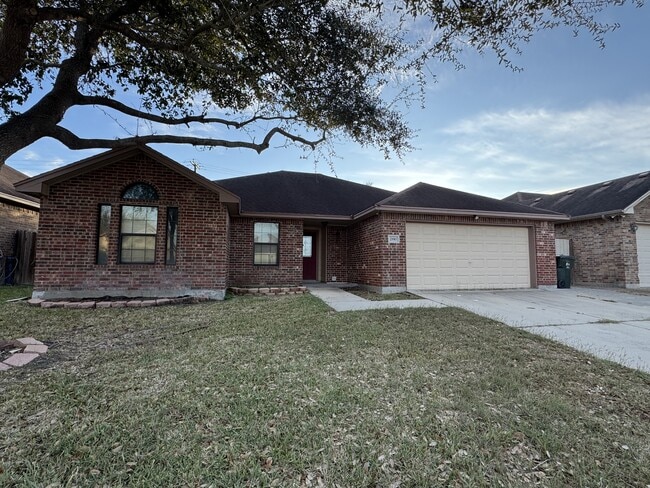 Photo - 2810 Yeager Dr