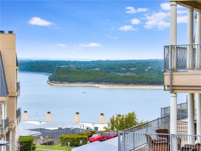 Building Photo - 2918 Ranch Rd 620 N Unit 222