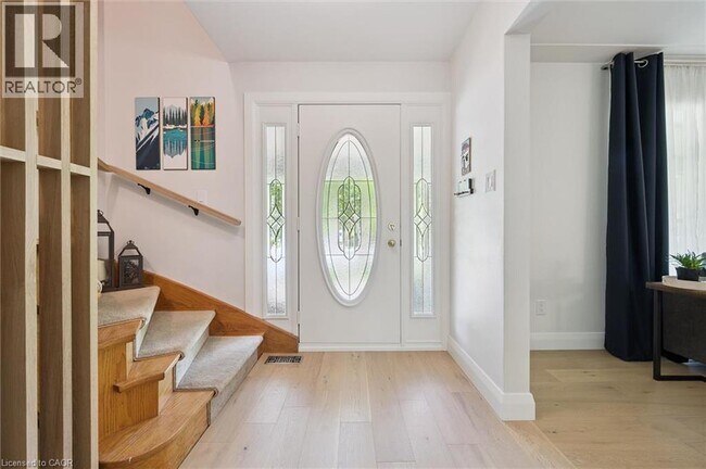 Photo - 15 Wildwood Pl