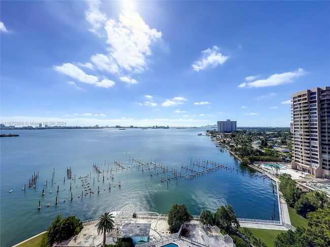 Photo - 11111 Biscayne Blvd Condo Unit 15F