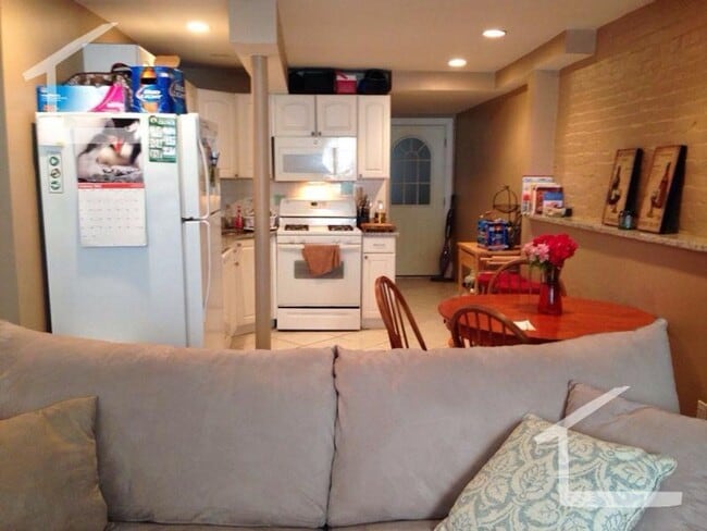 Photo - 8 St Lukes Rd Unit B