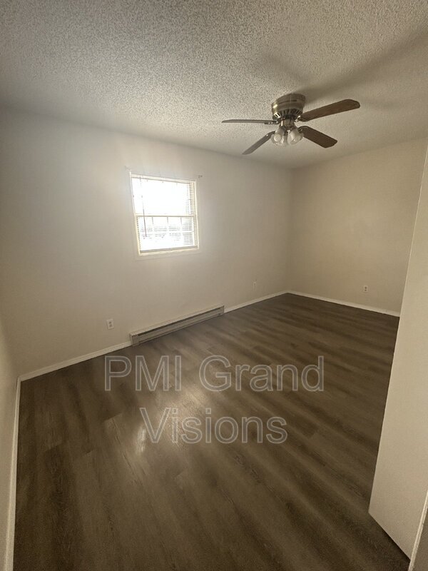 Photo - 24 W Buchanan Ave Unit 10