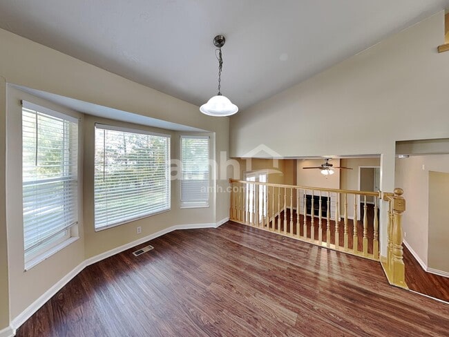 Photo - 1872 W Sir Charles Dr