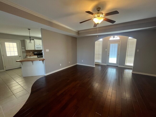 Photo - 324 Feldspar Dr