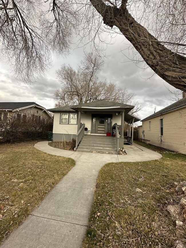Building Photo - 928 N Garfield-3 Unit 3