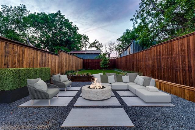 Photo - 2315 Hawthorne Ave