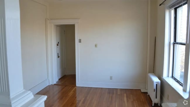 Building Photo - 56 Charlesgate E Rental
