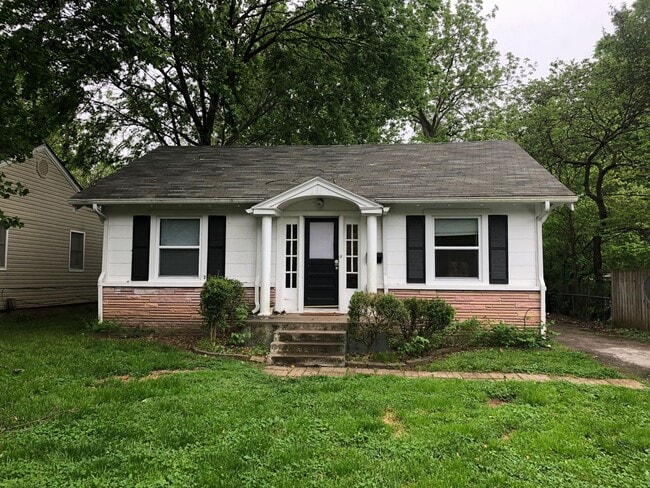 Building Photo - Adorable 3 bed close to MSU