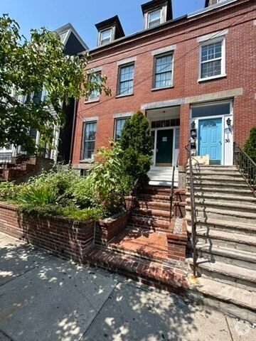 Building Photo - 34 Princeton St Unit 1 Rental