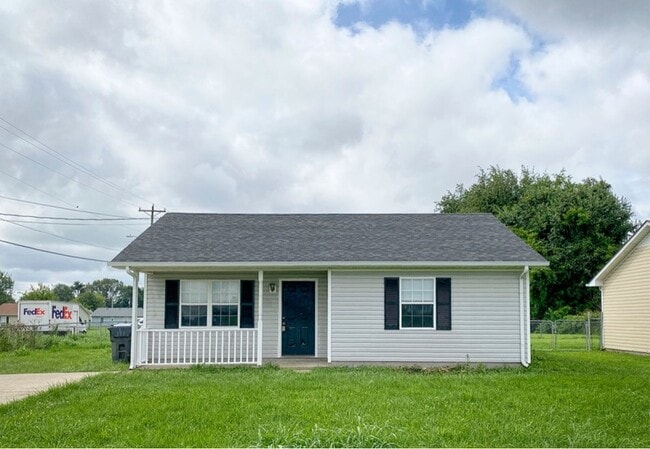 Building Photo - 919 State Line Rd Rental