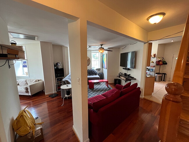 Photo - 1131 8th St NE