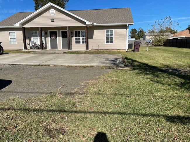 Photo - 608 John Stine Rd Unit 608 John Stine road duple