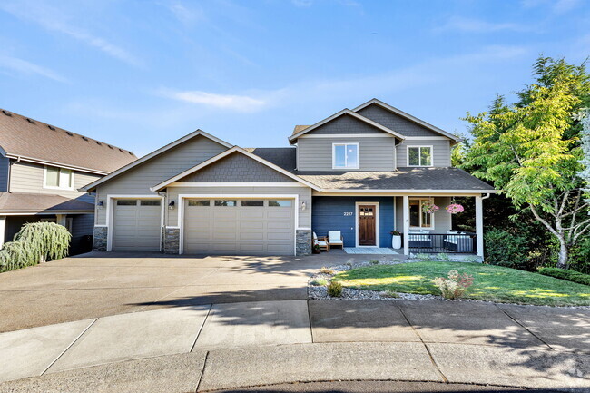 Building Photo - 2217 NW 110th Cir Rental