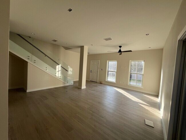 Photo - 210 Veracruz Dr Unit 211