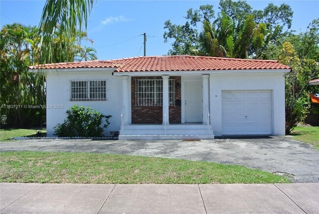 Building Photo - 16 Malaga Ave Rental